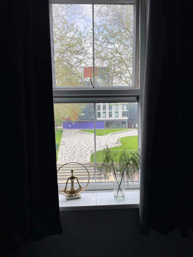 2 Bed Apartment Close To City Centre Кардиф Екстериор снимка